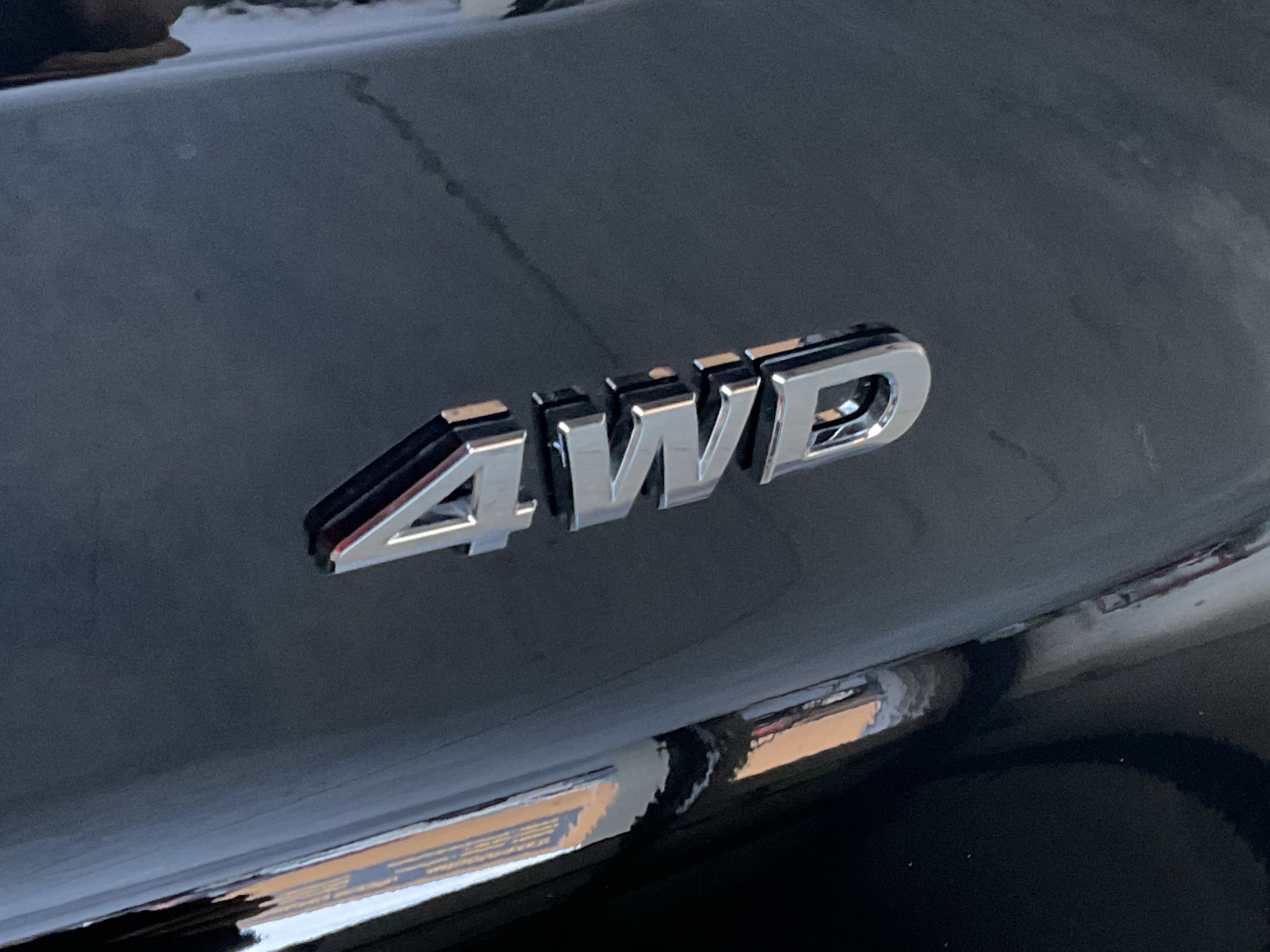 Used 2025 Nissan Pathfinder SV w/ Black Appearance Package image 9