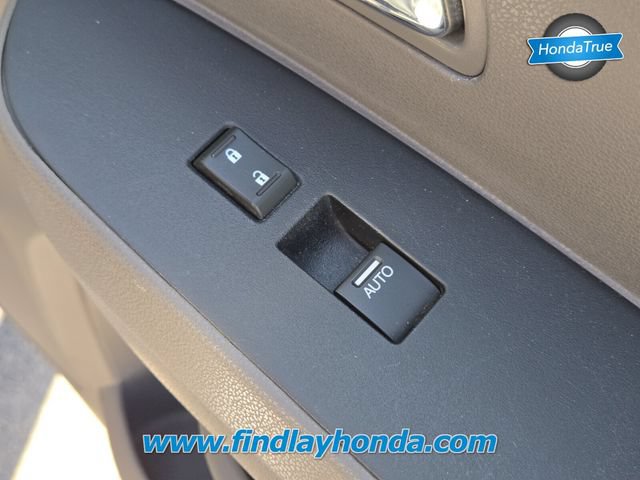 Used 2016 Honda Odyssey Touring Elite image 24