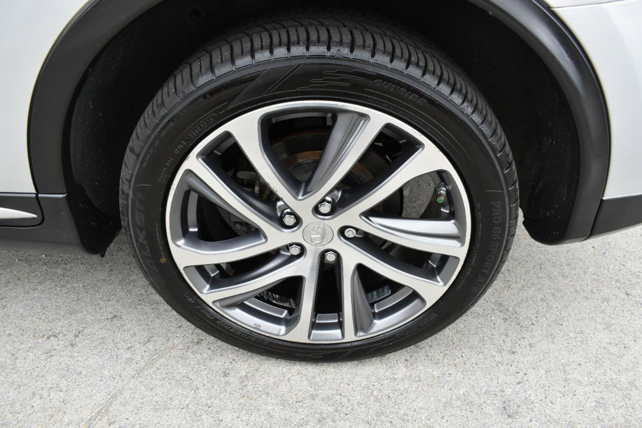 Used 2017 INFINITI QX50 2WD w/ Premium Plus Package image 34