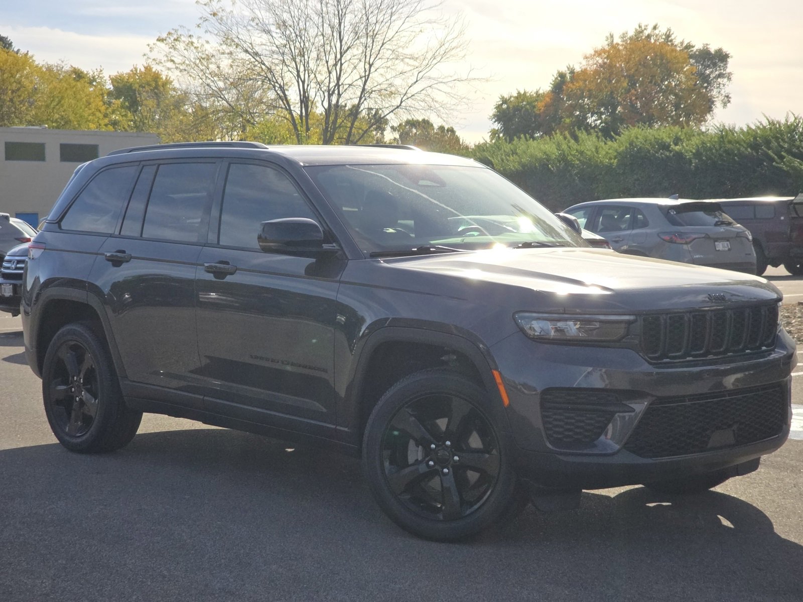 Used 2022 Jeep Grand Cherokee Altitude