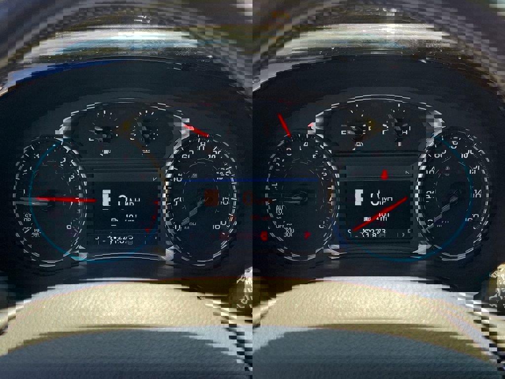 Used 2020 Chevrolet Traverse Premier w/ Redline Edition FWD image 27