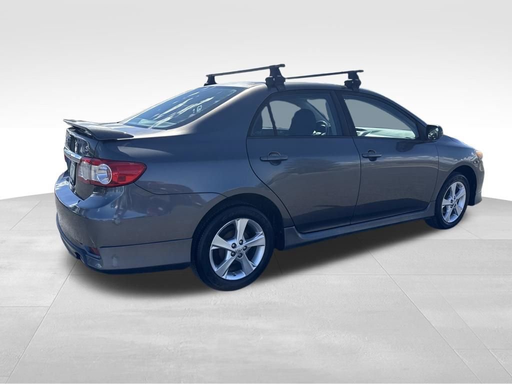 Used 2013 Toyota Corolla S image 11