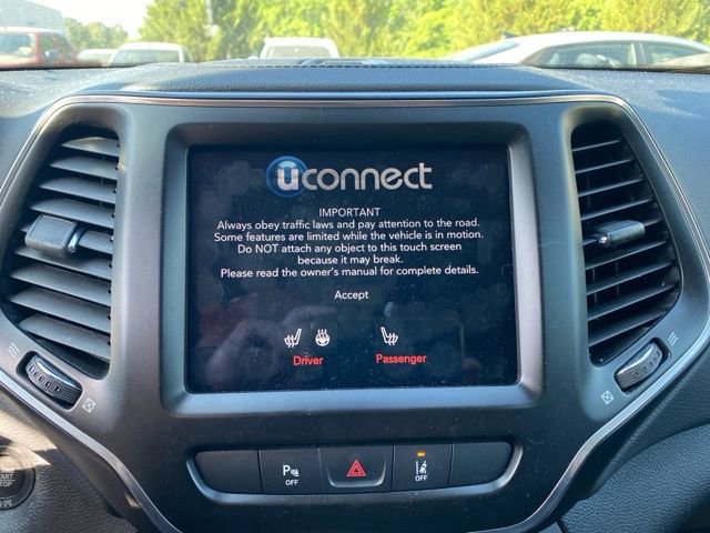 Used 2022 Jeep Cherokee Latitude Lux FWD image 13