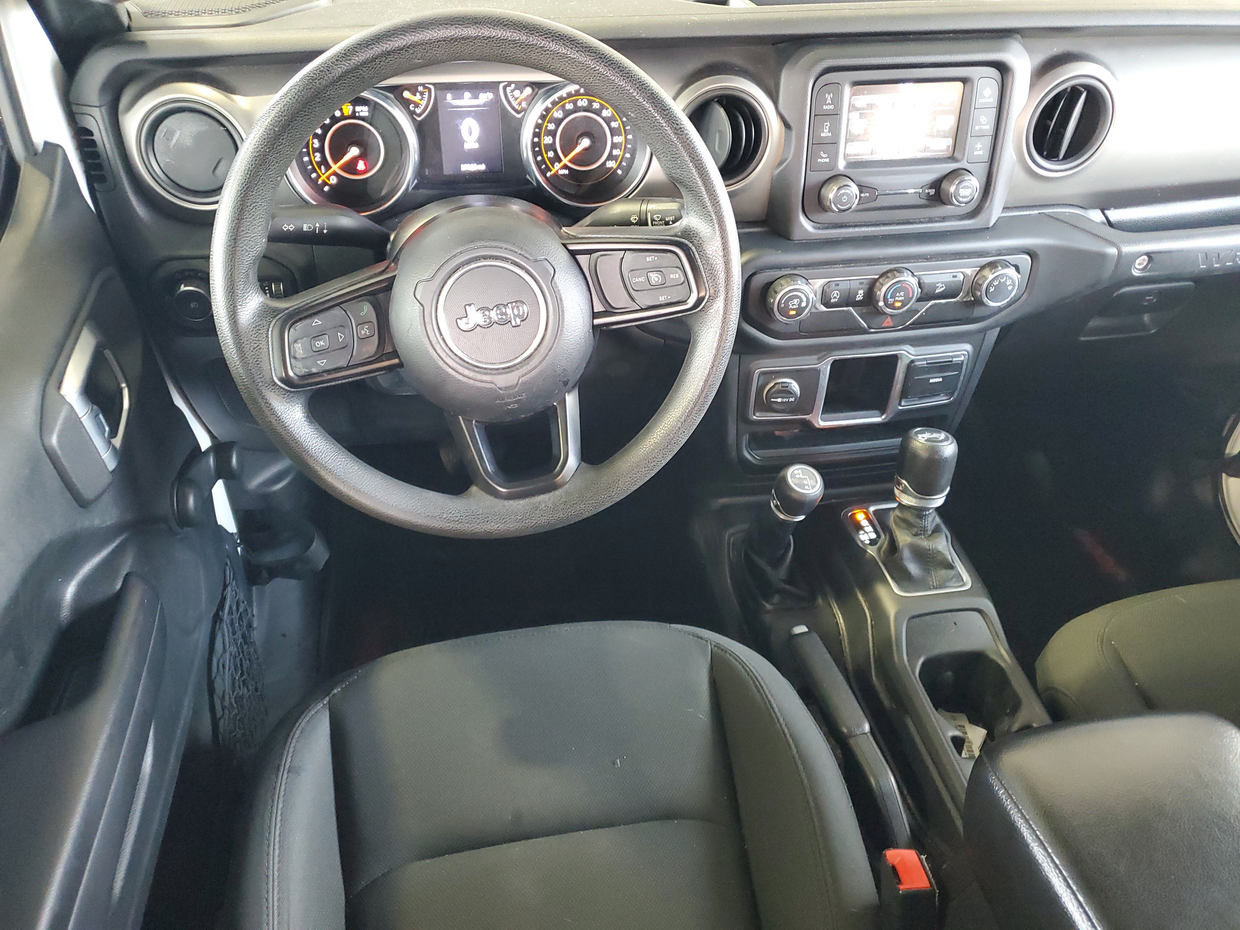 Used 2018 Jeep Wrangler Unlimited Sport AWD/4WD image 12
