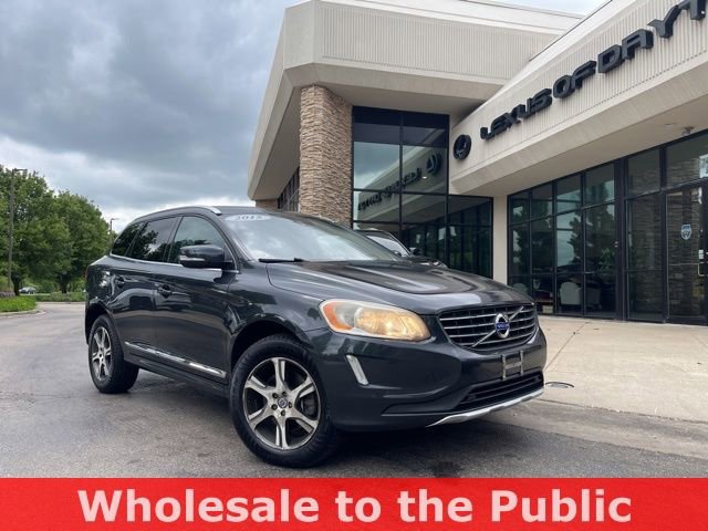 Used 2015 Volvo XC60 T6 w/ Proximity Package AWD/4WD image 3