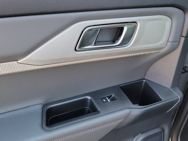New 2026 Ford Explorer Active w/ Active Comfort Package RWD image 13