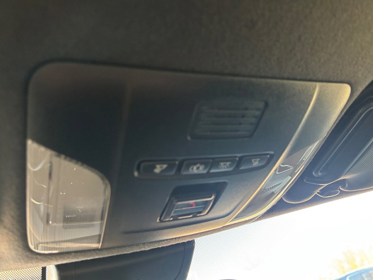 Used 2021 Toyota Corolla XSE image 7