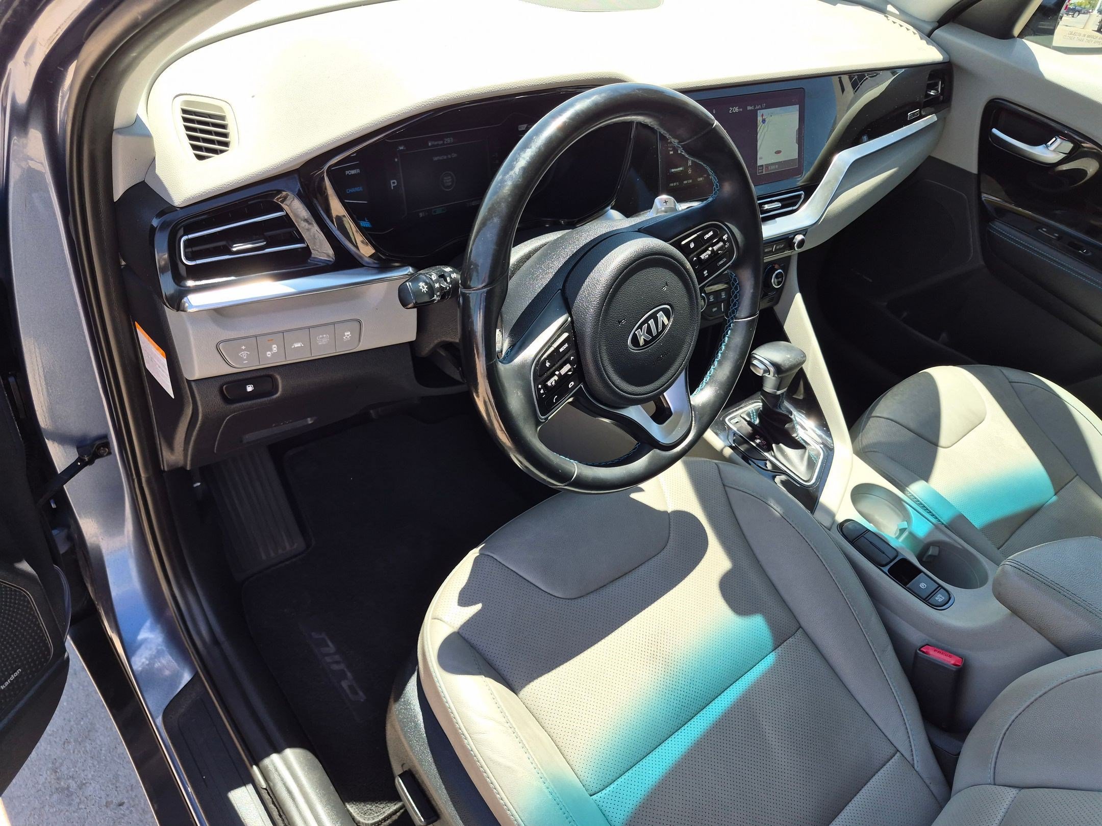 Used 2021 Kia Niro FWD image 14