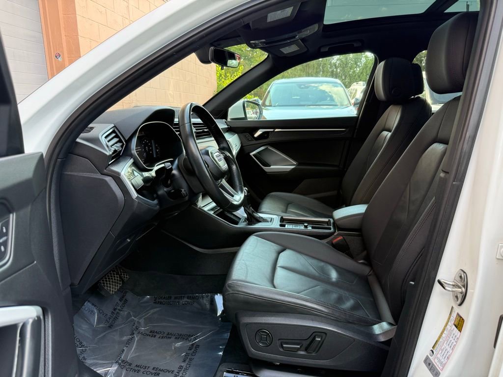 Used 2020 Audi Q3 2.0T Premium image 11