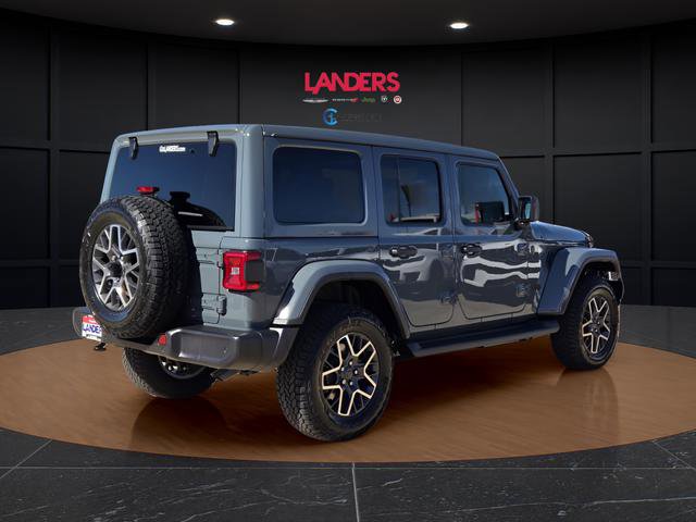 New 2026 Jeep Wrangler Unlimited Sahara AWD/4WD image 4