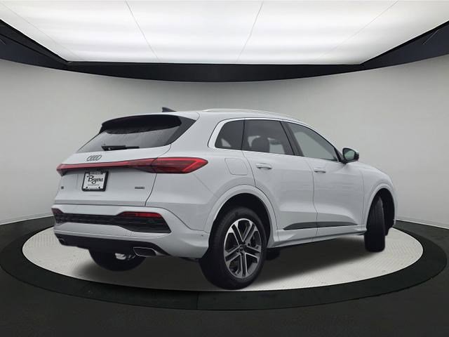 New 2025 Audi Q5 Premium image 7