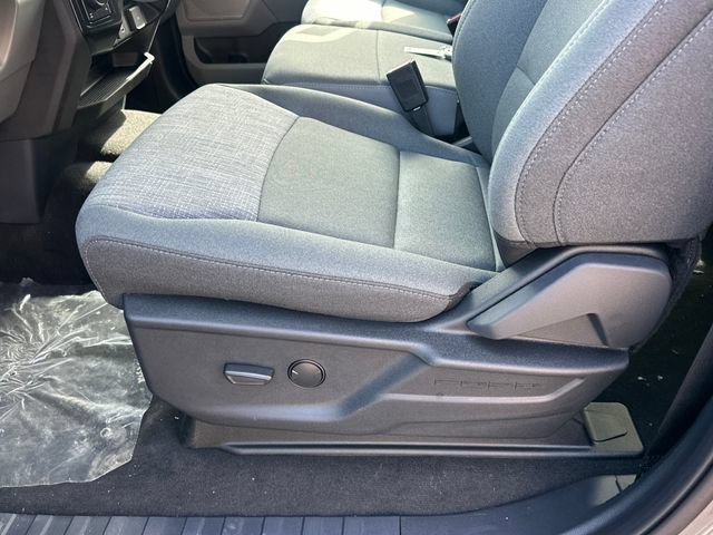 New 2026 Ford F350 XLT w/ XLT Premium Package AWD/4WD image 9