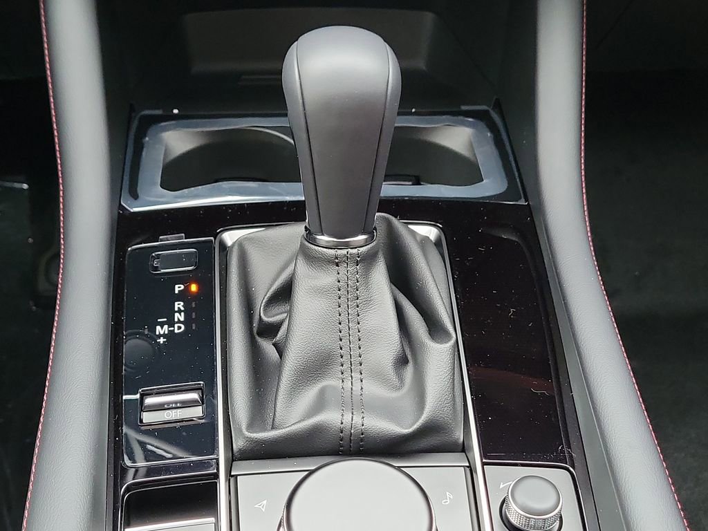 New 2026 MAZDA MAZDA3 Carbon image 32