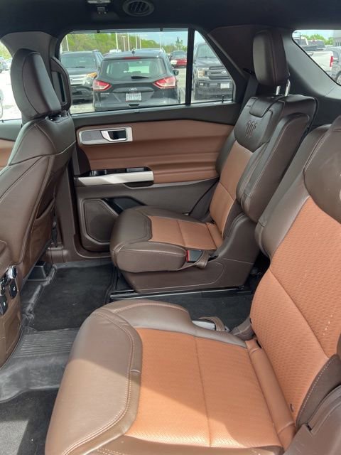 Used 2023 Ford Explorer King Ranch image 12
