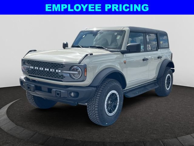 New 2026 Ford Bronco Badlands w/ Sasquatch Package