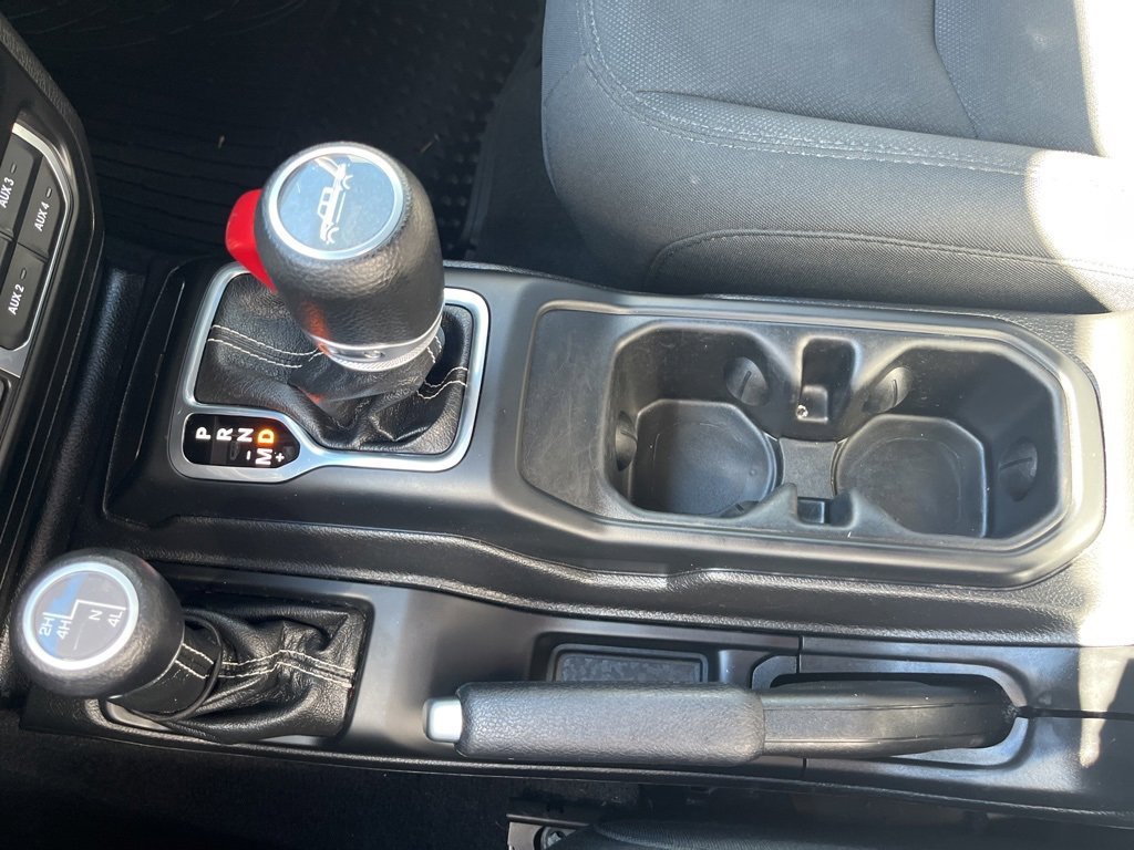 Used 2020 Jeep Gladiator Overland w/ Safety Group image 23