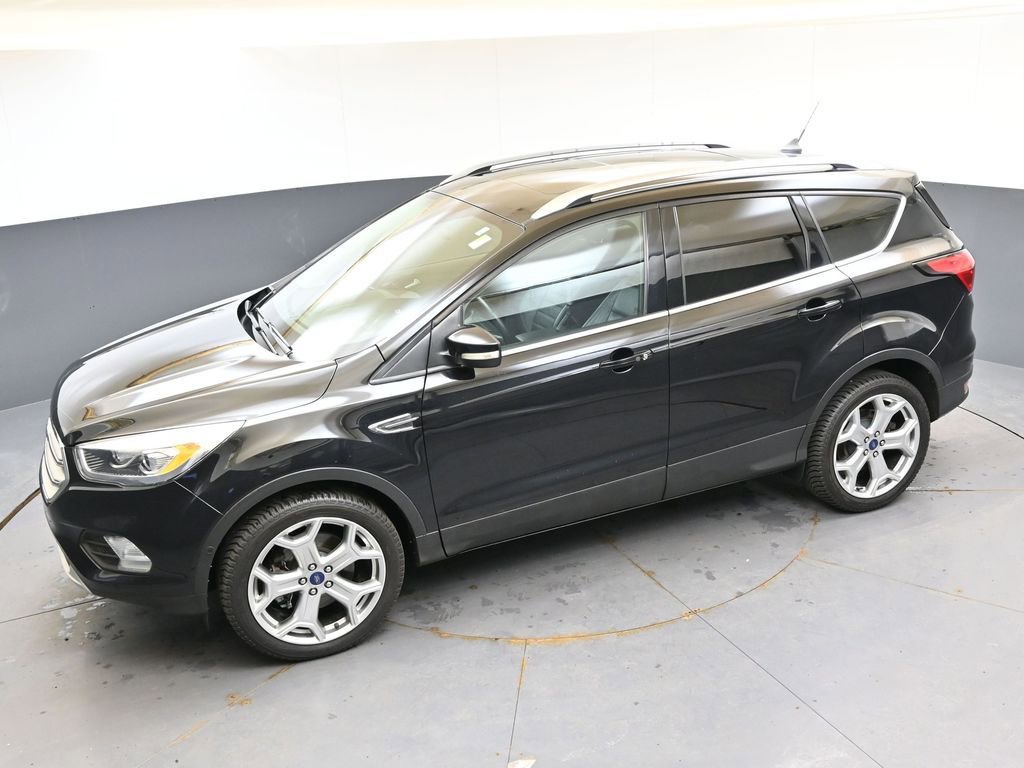 Used 2019 Ford Escape Titanium AWD/4WD image 38