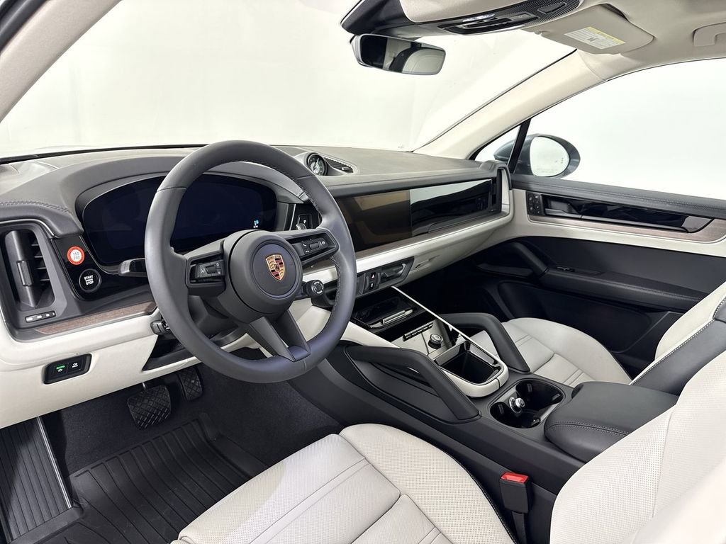 New 2026 Porsche Cayenne image 4