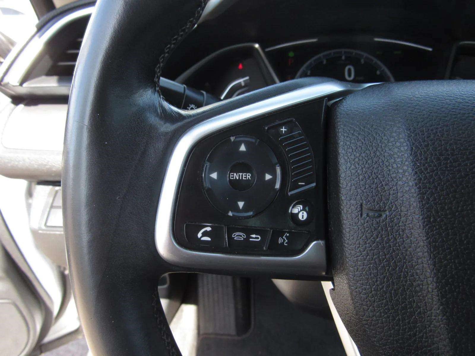 Certified 2017 Honda Civic Touring image 24