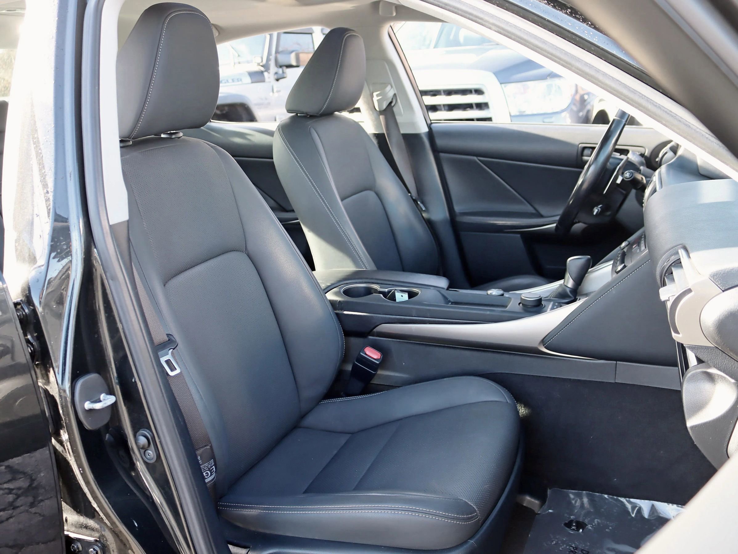 Used 2020 Lexus IS 300 IS 300 Sedan 4D w/ Premium Package image 28