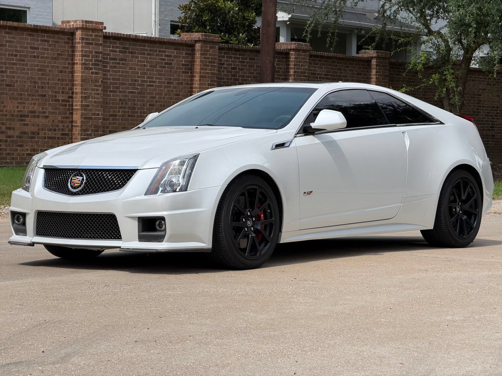 Used 2015 Cadillac CTS V RWD image 10