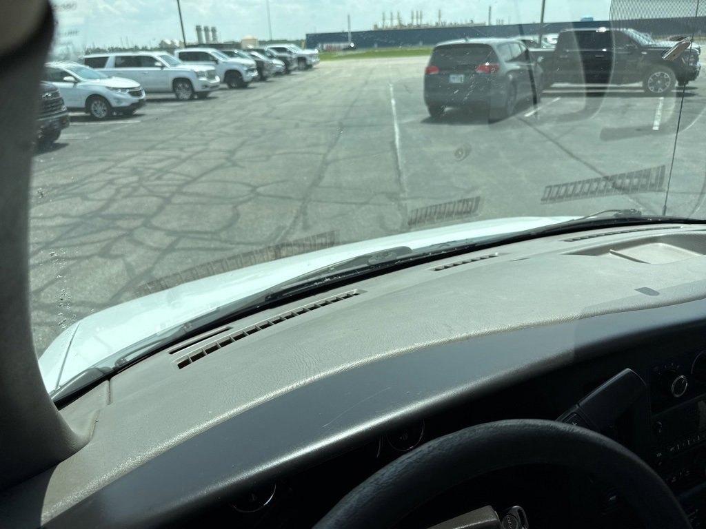 Used 2013 GMC Savana 3500 image 22