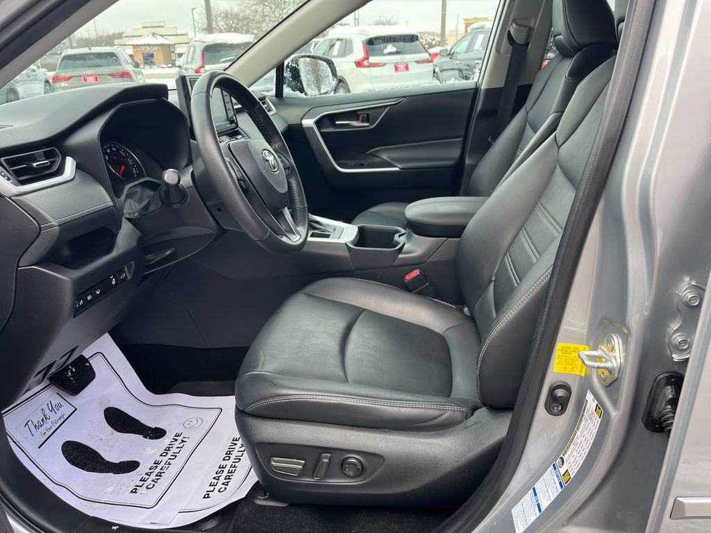 Certified 2022 Toyota RAV4 XLE Premium image 10