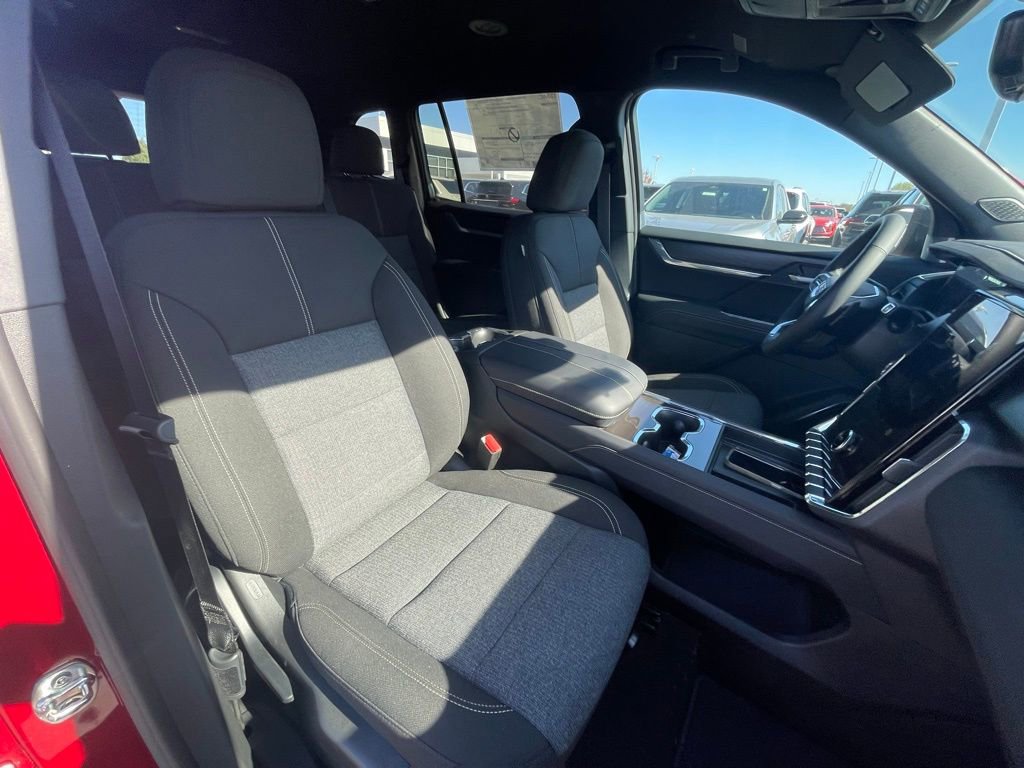 New 2026 GMC Acadia Elevation image 29