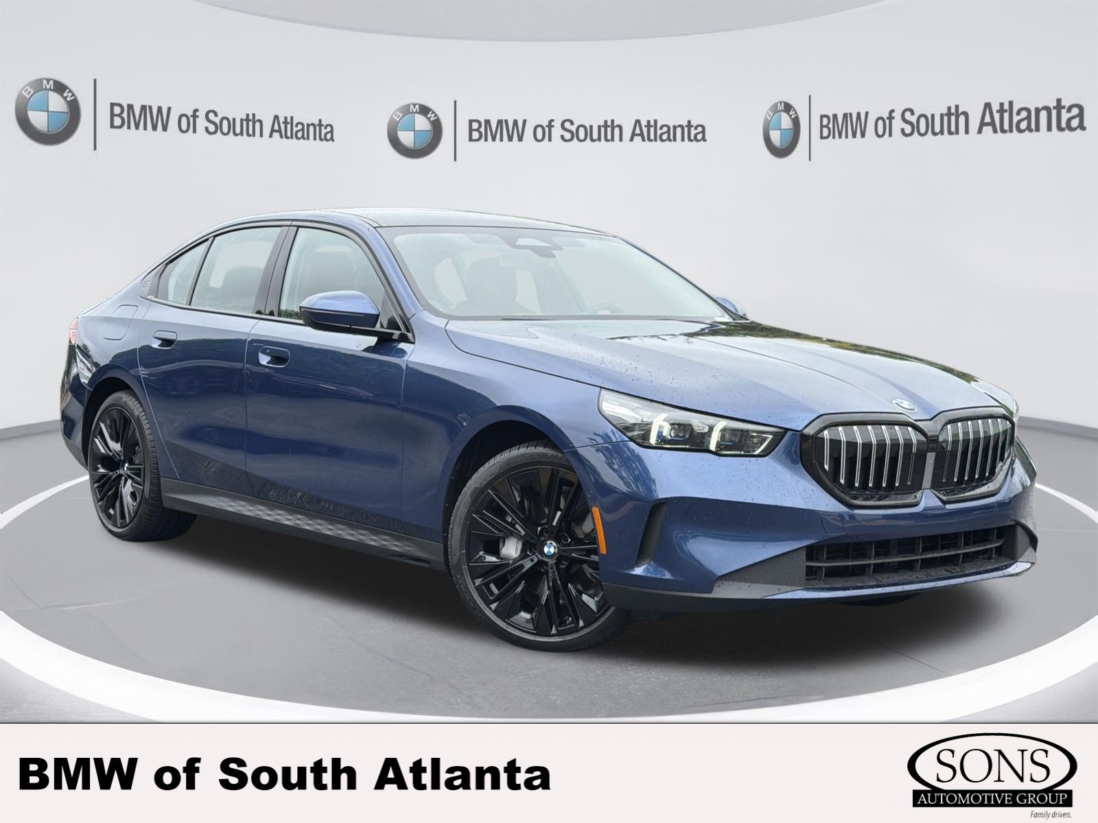 Certified 2027 BMW 540i xDrive AWD/4WD image 1