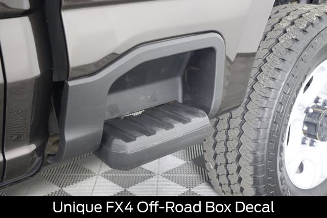 Used 2025 Ford F250 XLT w/ FX4 Off-Road Package image 27