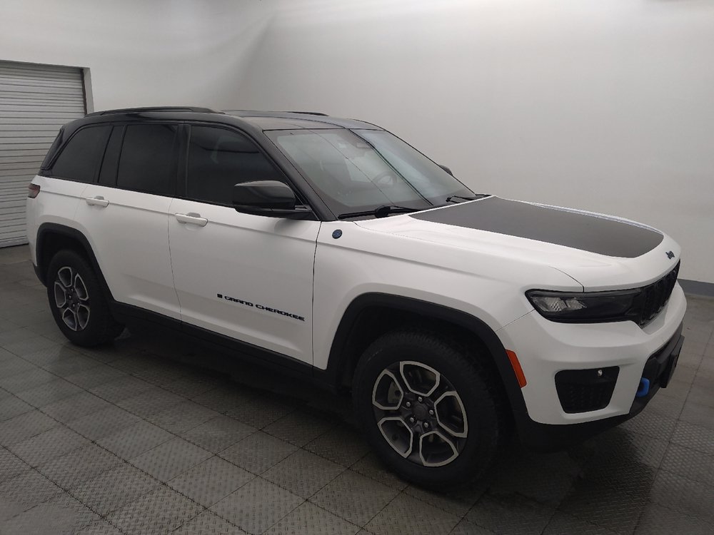 Used 2022 Jeep Grand Cherokee Trailhawk w/ Luxury Tech Group III AWD/4WD image 11