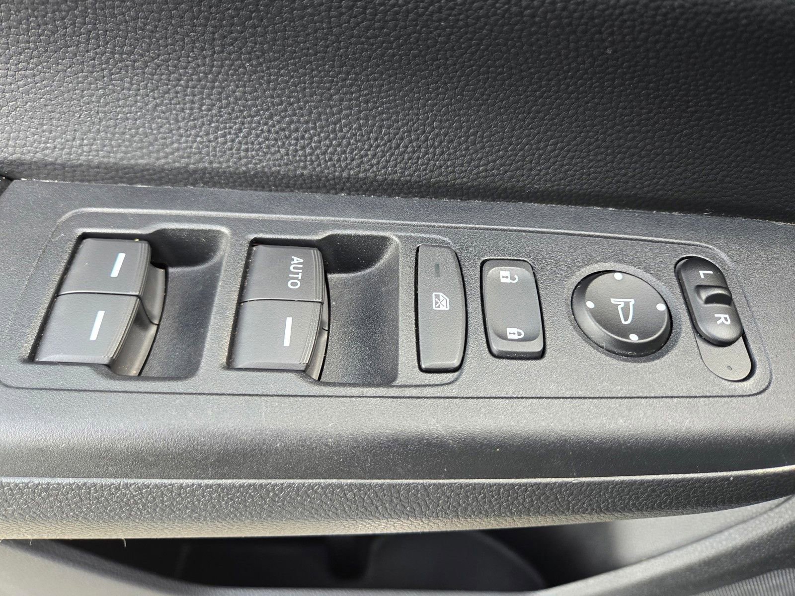 Certified 2024 Honda CR-V LX image 17