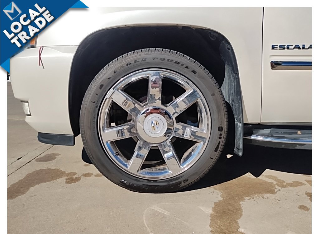 Used 2010 Cadillac Escalade ESV Luxury RWD image 7
