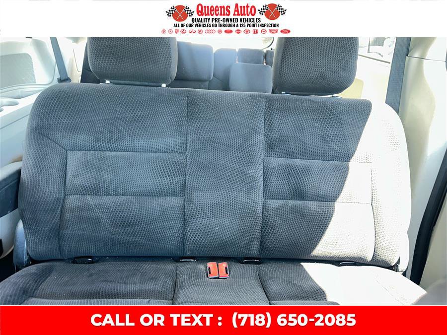 Used 2019 Dodge Grand Caravan SE FWD image 45