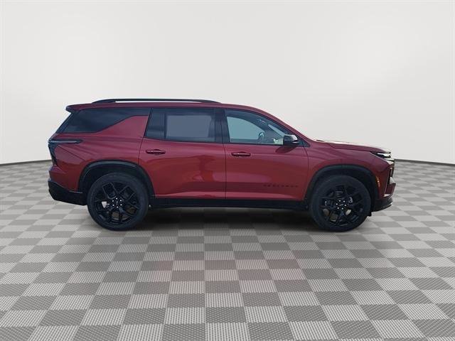 Used 2025 Chevrolet Traverse RS w/ LPO, Floor Liner Package AWD/4WD image 9