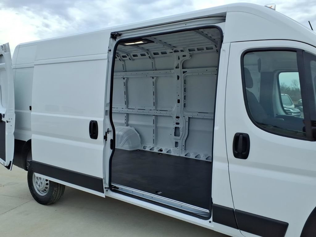 New 2026 RAM ProMaster 2500 w/ Safety Group FWD image 11