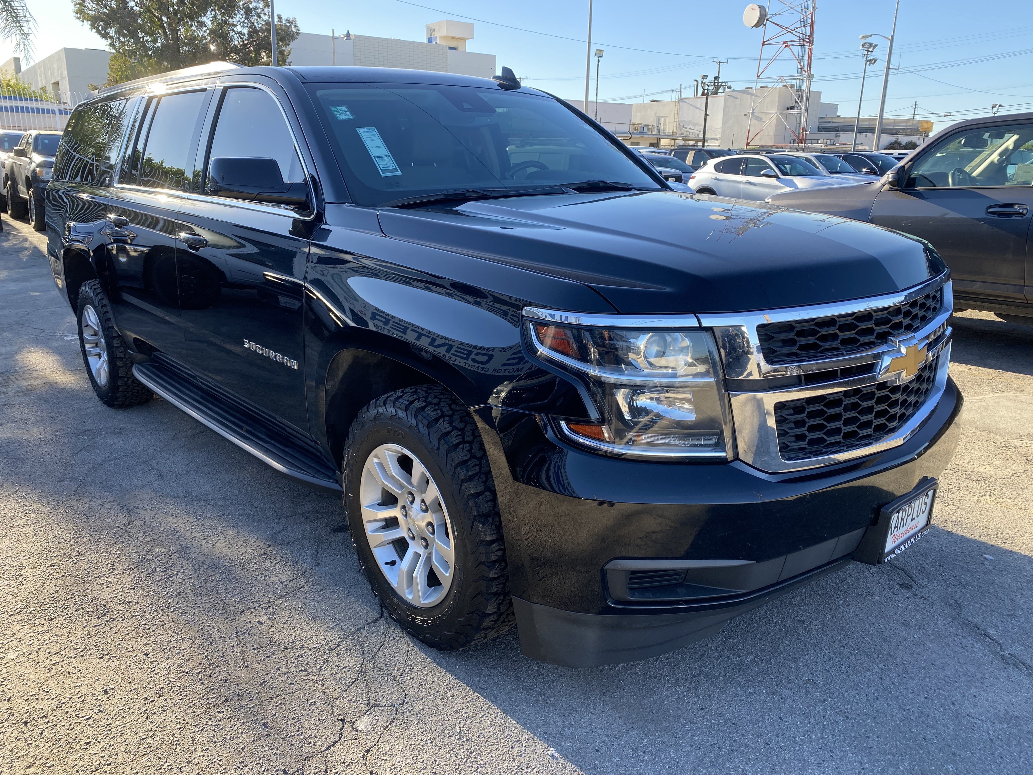 Used 2020 Chevrolet Suburban LT AWD/4WD image 7