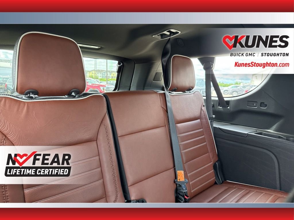 Used 2023 GMC Yukon XL Denali Ultimate image 49