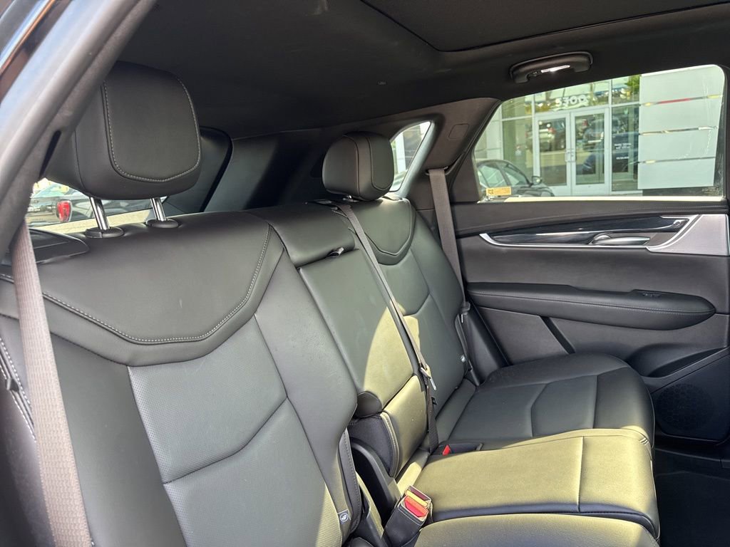 Used 2025 Cadillac XT5 Premium Luxury image 22