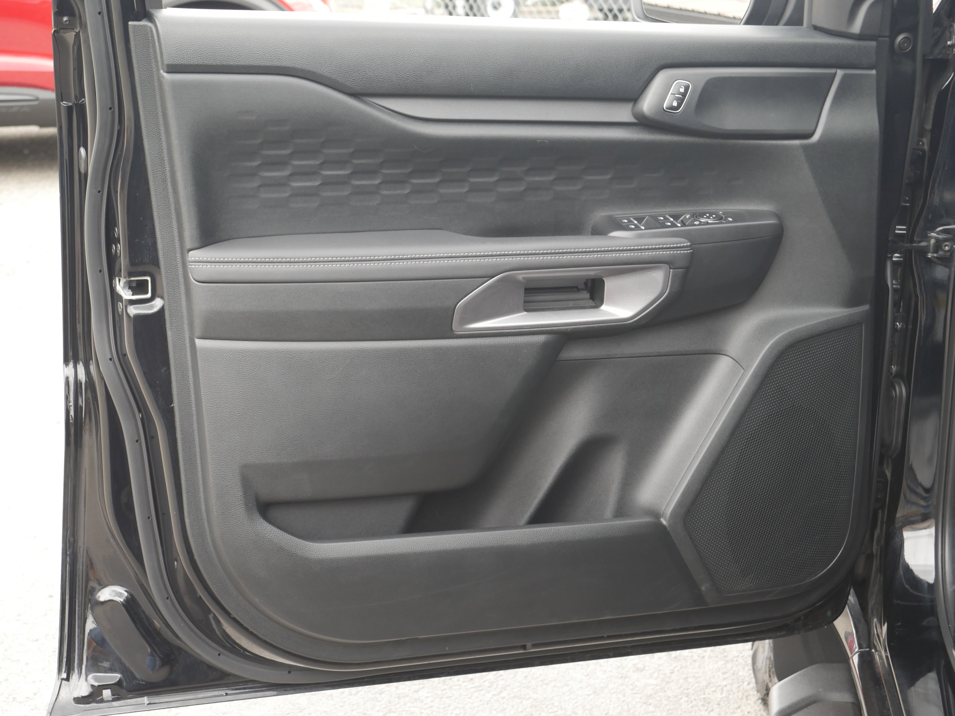 Used 2024 Ford Ranger XLT AWD/4WD image 37