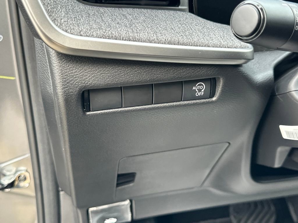 New 2026 Nissan Kicks S image 12