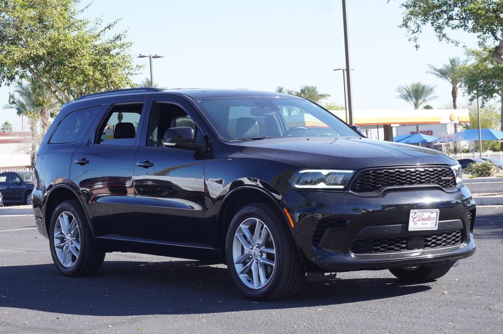 Used 2025 Dodge Durango GT image 4