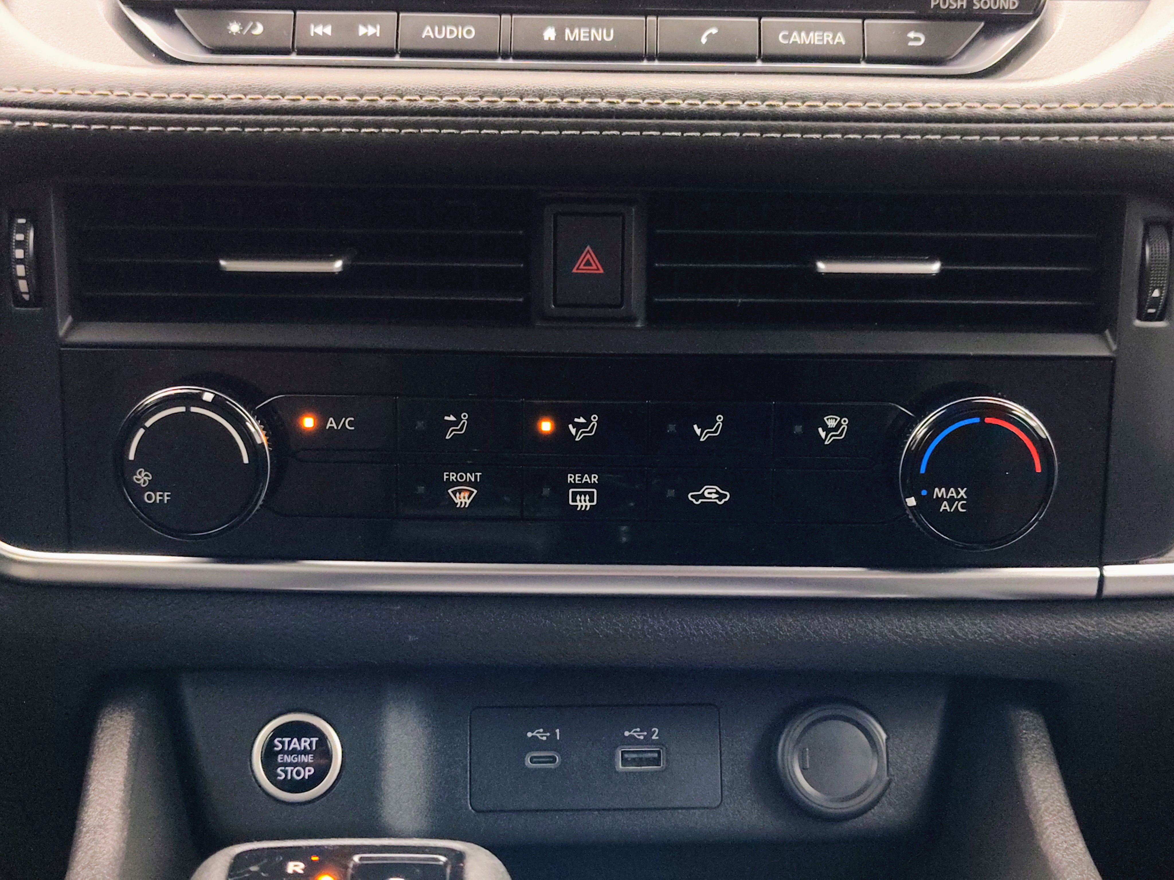 Used 2022 Nissan Rogue S image 33