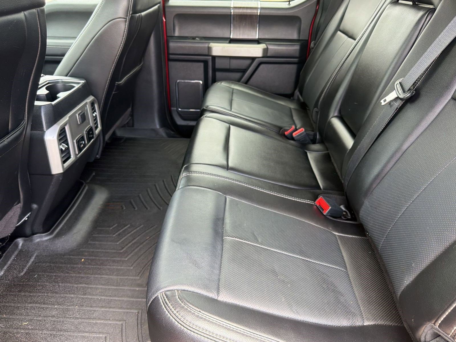 Used 2020 Ford F250 Lariat AWD/4WD image 24