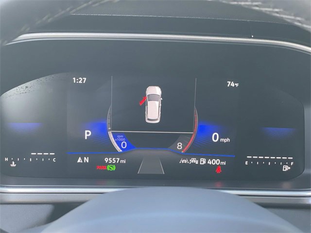 Used 2025 Volkswagen Taos SE image 18