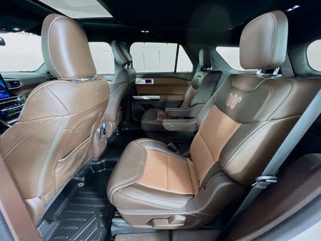 Used 2022 Ford Explorer King Ranch RWD image 24