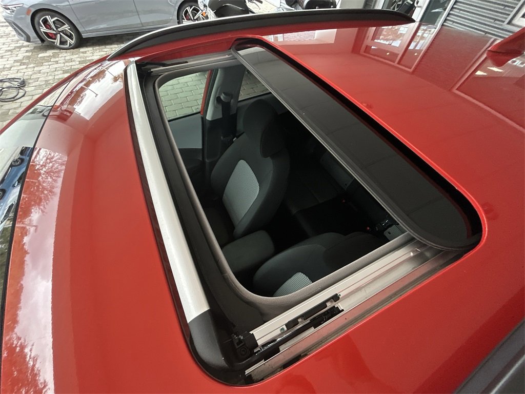 Used 2019 Hyundai Kona SEL w/ SEL Tech Package 02 image 36