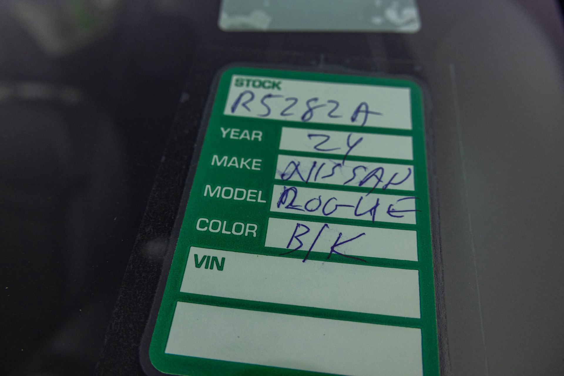 Used 2024 Nissan Rogue SV w/ SV Premium Package image 42