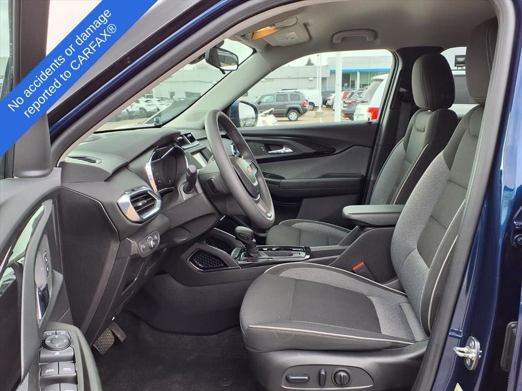 Used 2023 Chevrolet TrailBlazer LT image 18