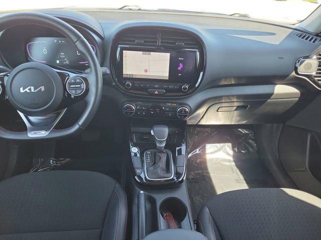 Used 2024 Kia Soul GT-Line image 12